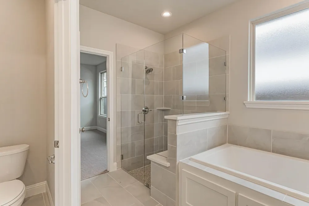 933 Carnation Drive Crowley, TX 76036