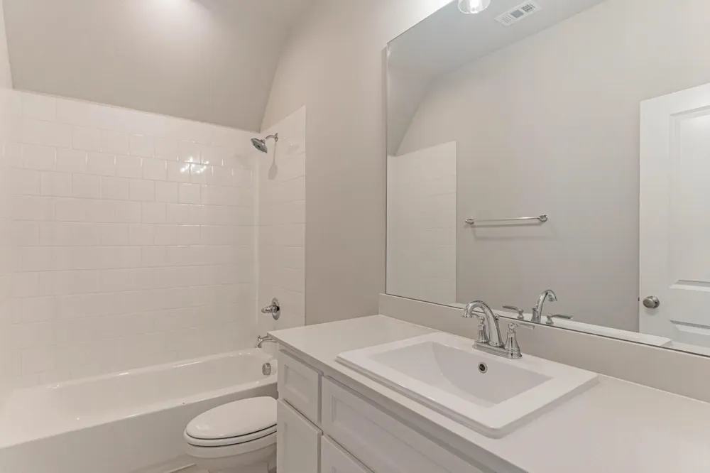 933 Carnation Drive Crowley, TX 76036