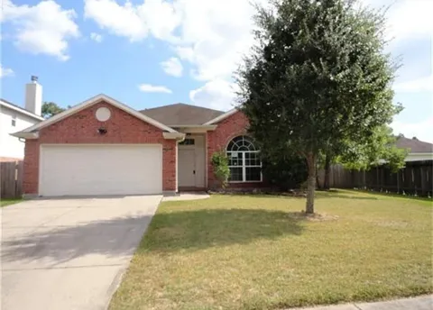 27133 Kings Manor Drive S