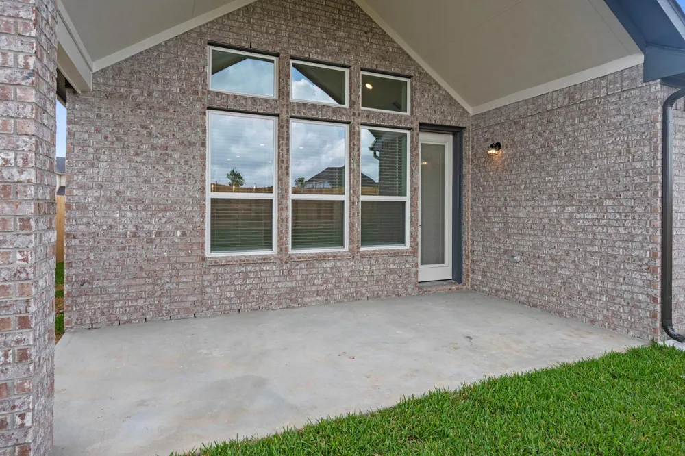 12016 Barkley Oak Texas City, TX 77590