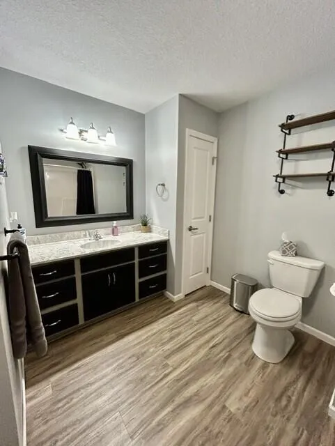 1231 S Timberview Drive #15 Whitehall, MI 49461