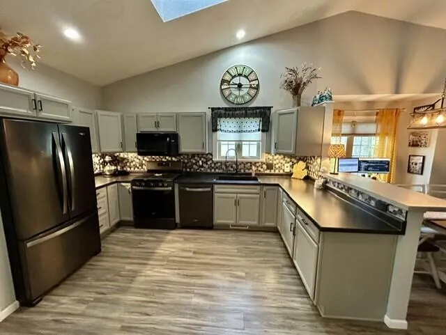 1231 S Timberview Drive #15 Whitehall, MI 49461