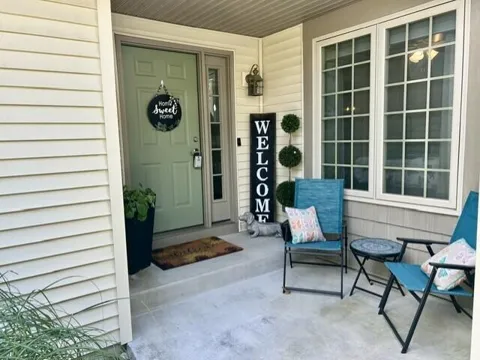 1231 S Timberview Drive #15