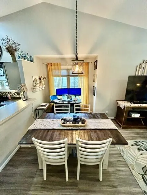 1231 S Timberview Drive #15 Whitehall, MI 49461