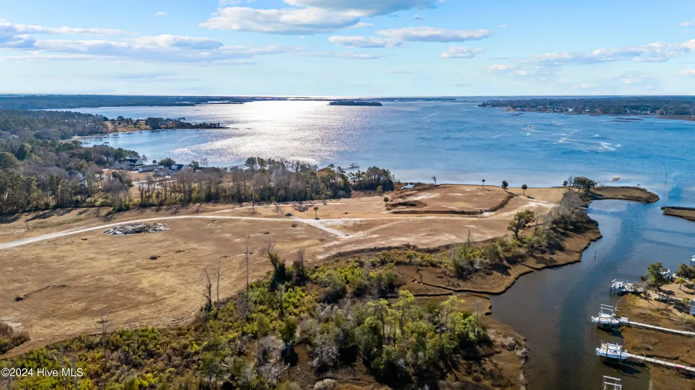 246 Amphitheater Drive Swansboro, NC 28584