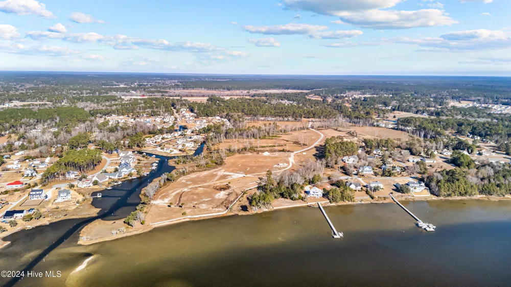 246 Amphitheater Drive Swansboro, NC 28584
