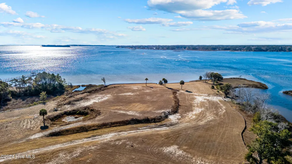 246 Amphitheater Drive Swansboro, NC 28584