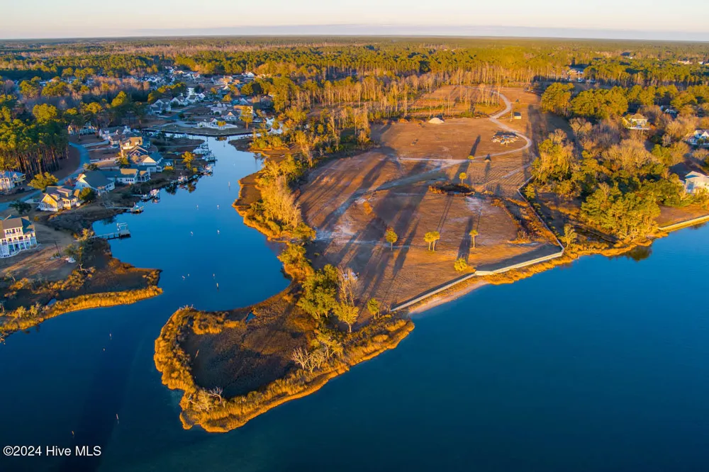 246 Amphitheater Drive Swansboro, NC 28584