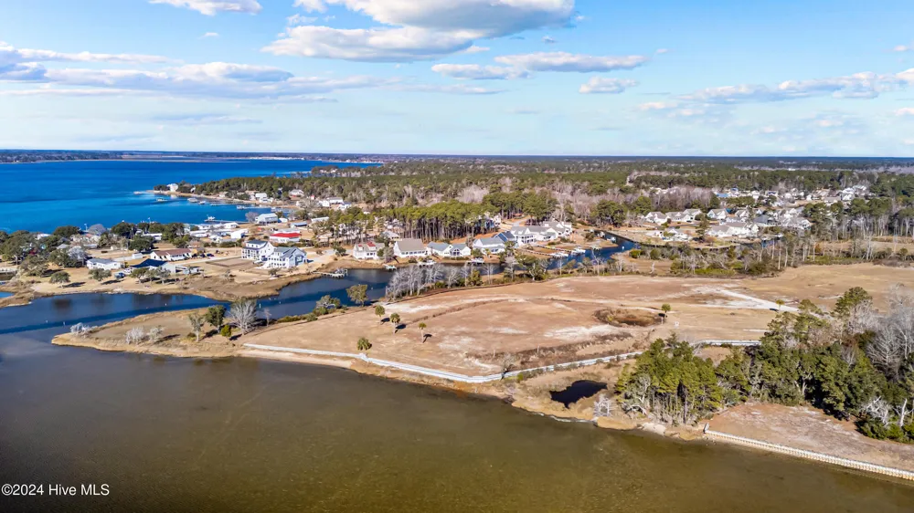 246 Amphitheater Drive Swansboro, NC 28584