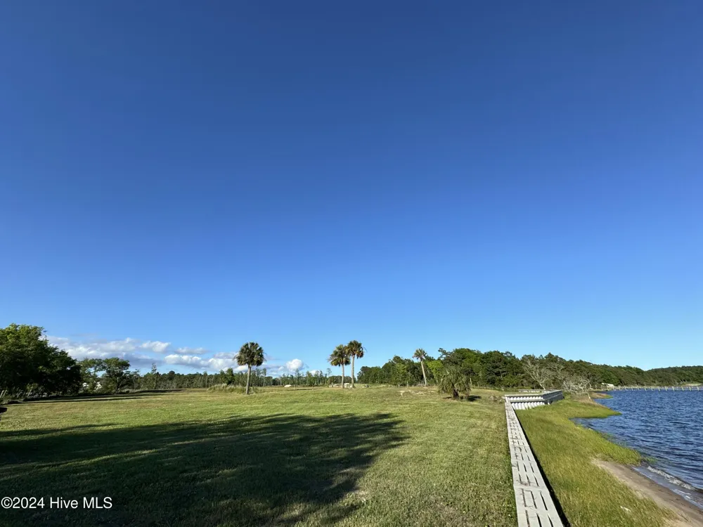 246 Amphitheater Drive Swansboro, NC 28584