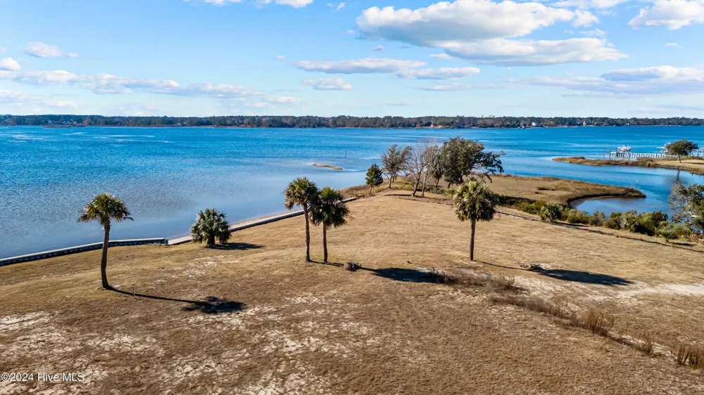 246 Amphitheater Drive Swansboro, NC 28584