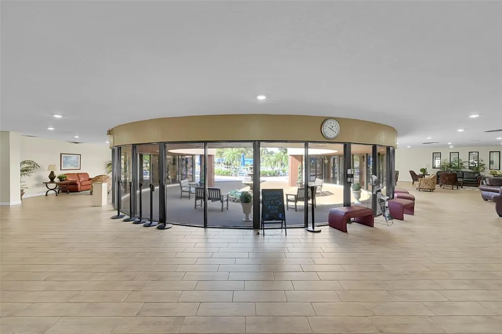 9801 Sunrise Lakes Boulevard #208 Sunrise, FL 33322