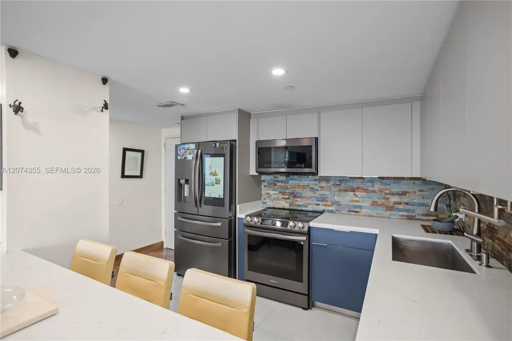 2350 NE 135th St #1204 North Miami, FL 33181