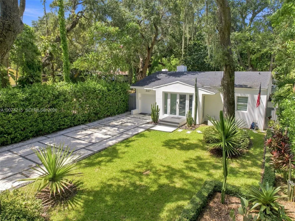 367 NE 86th St El Portal, FL 33138