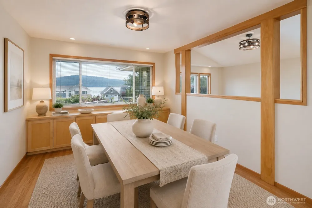 6404 Warren Street Anacortes, WA 98221