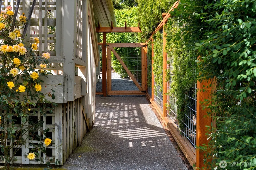 6404 Warren Street Anacortes, WA 98221