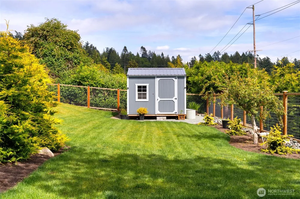 6404 Warren Street Anacortes, WA 98221