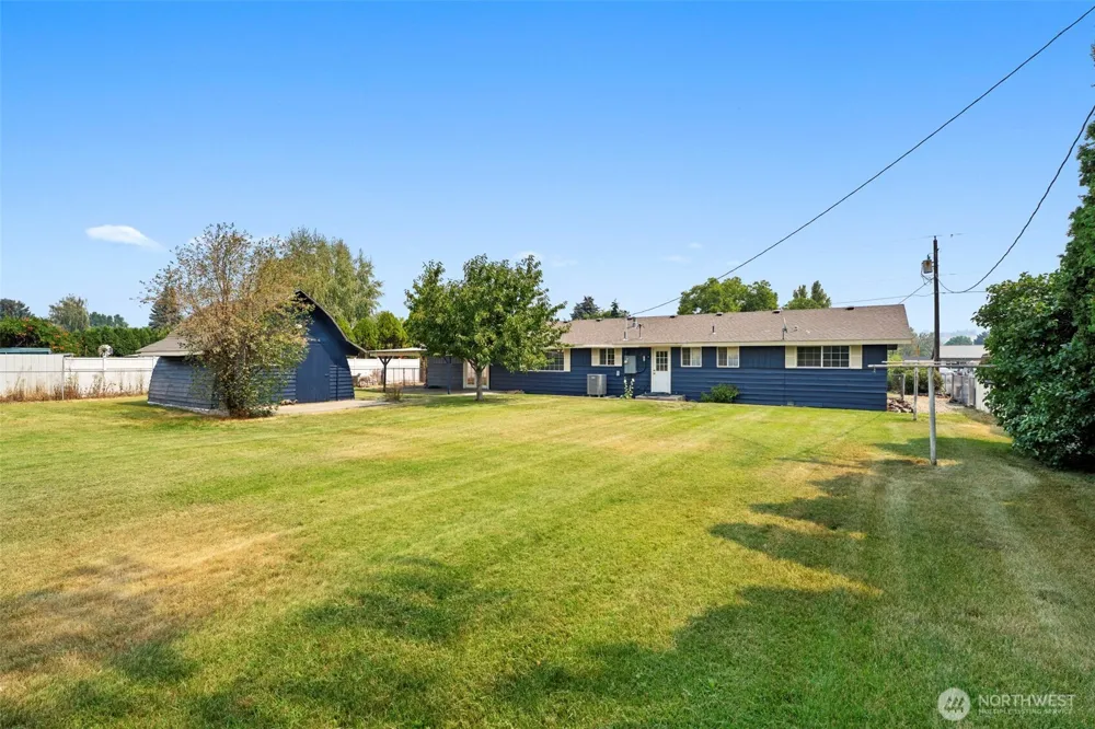 70 Sherry Avenue Naches, WA 98937