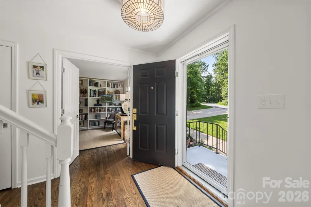 167 Skyview Circle Asheville, NC 28804