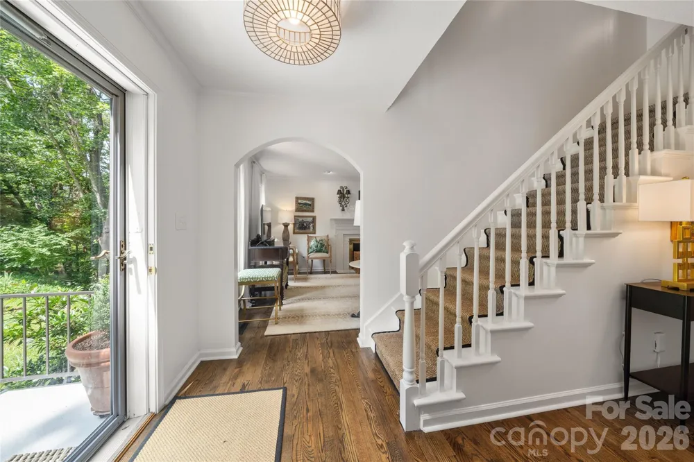 167 Skyview Circle Asheville, NC 28804