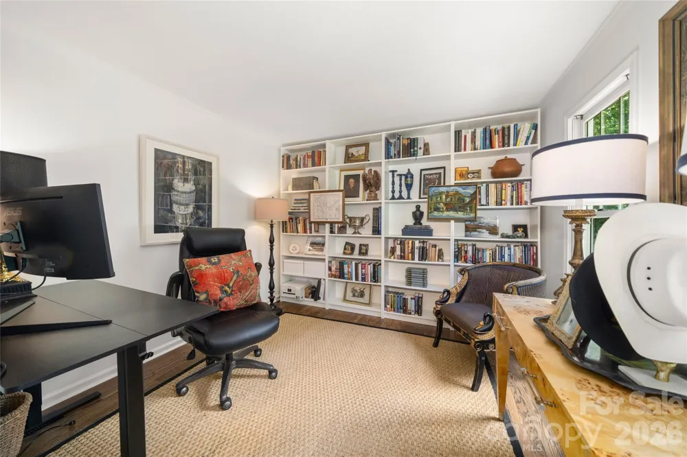 167 Skyview Circle Asheville, NC 28804