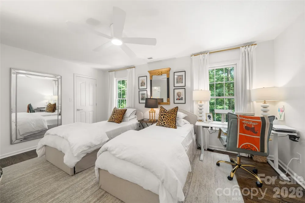 167 Skyview Circle Asheville, NC 28804