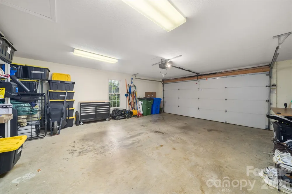 167 Skyview Circle Asheville, NC 28804