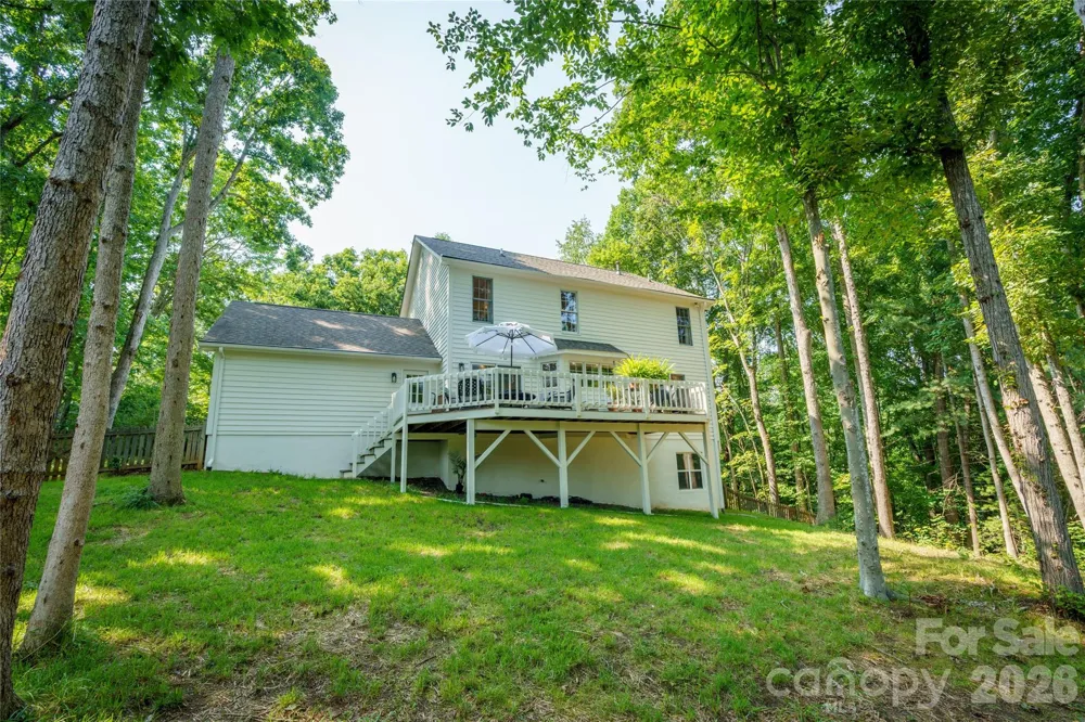 167 Skyview Circle Asheville, NC 28804