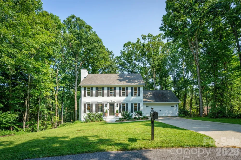 167 Skyview Circle Asheville, NC 28804