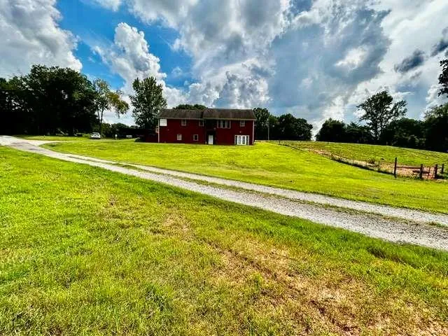 7643 Highway 145 Carnesville, GA 30521