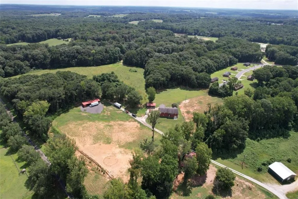 7643 Highway 145 Carnesville, GA 30521