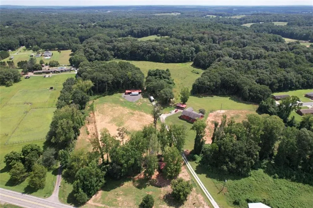 7643 Highway 145 Carnesville, GA 30521