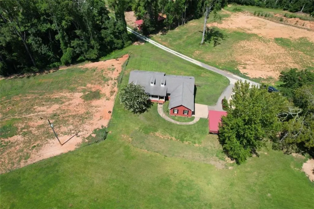 7643 Highway 145 Carnesville, GA 30521