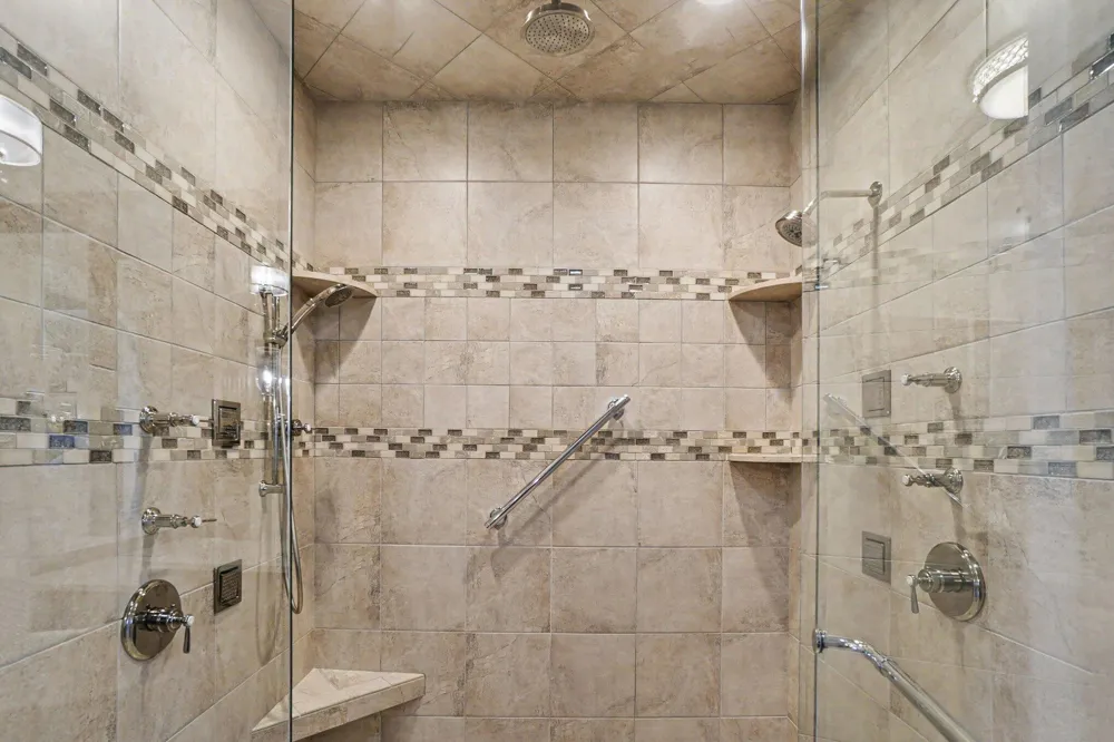 6935 Blue Water Lane Fennville, MI 49408