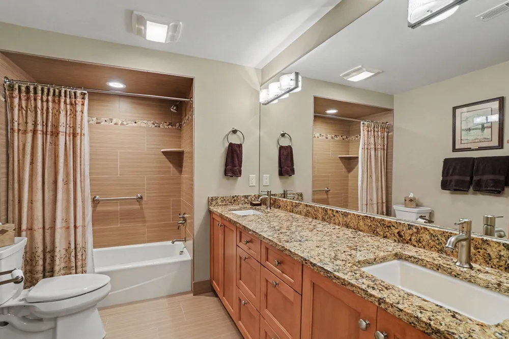 6935 Blue Water Lane Fennville, MI 49408
