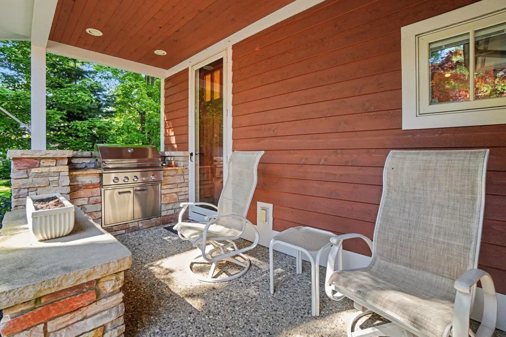 6935 Blue Water Lane Fennville, MI 49408