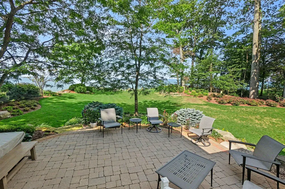 6935 Blue Water Lane Fennville, MI 49408