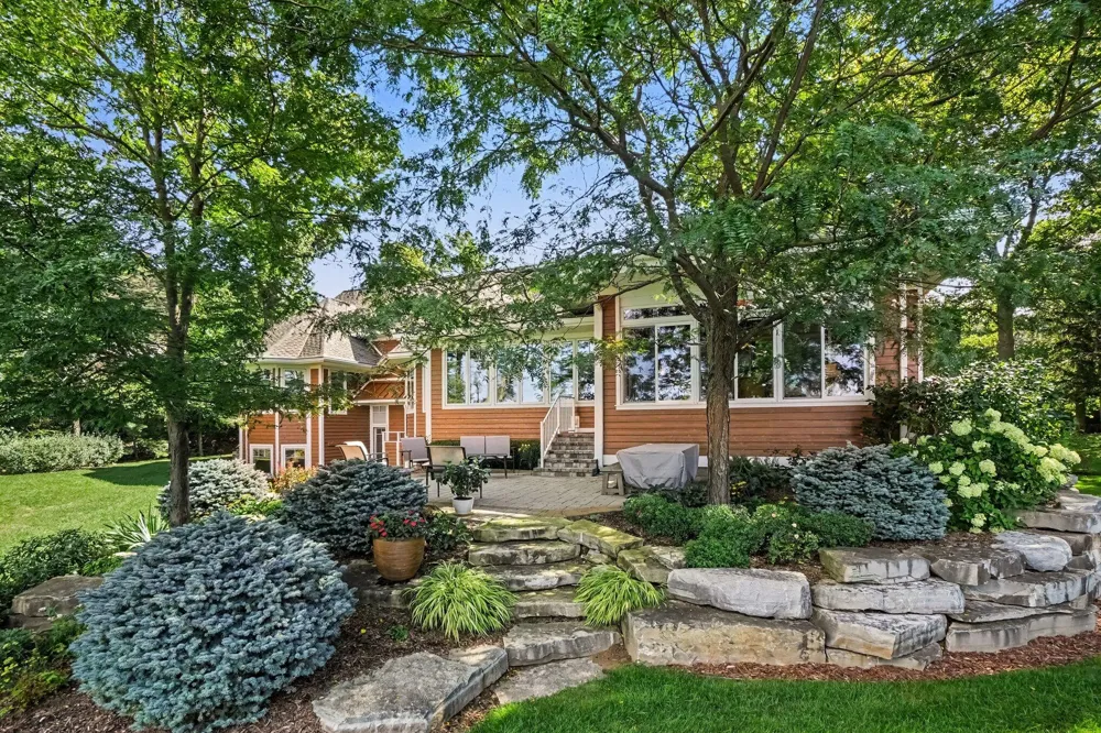 6935 Blue Water Lane Fennville, MI 49408
