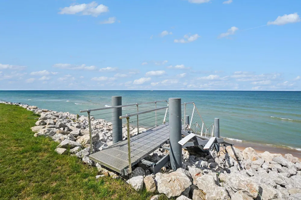6935 Blue Water Lane Fennville, MI 49408