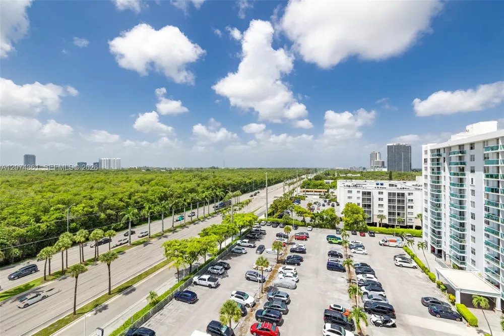 2903 Miami Beach Blvd #1003 North Miami Beach, FL 33160