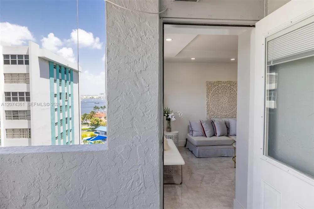 2903 Miami Beach Blvd #1003 North Miami Beach, FL 33160