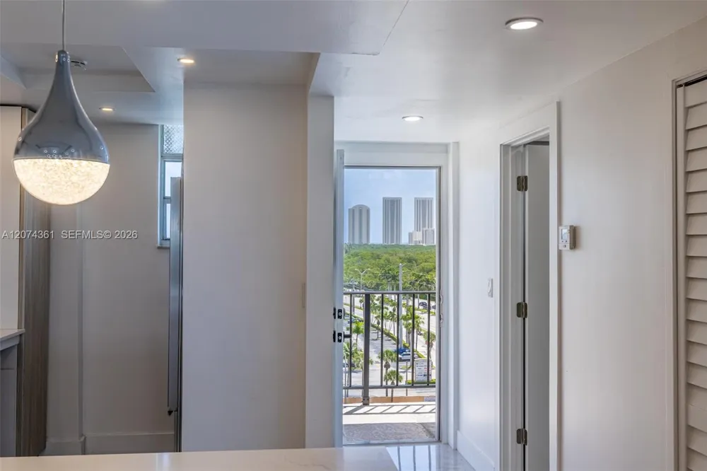 2903 Miami Beach Blvd #1003 North Miami Beach, FL 33160