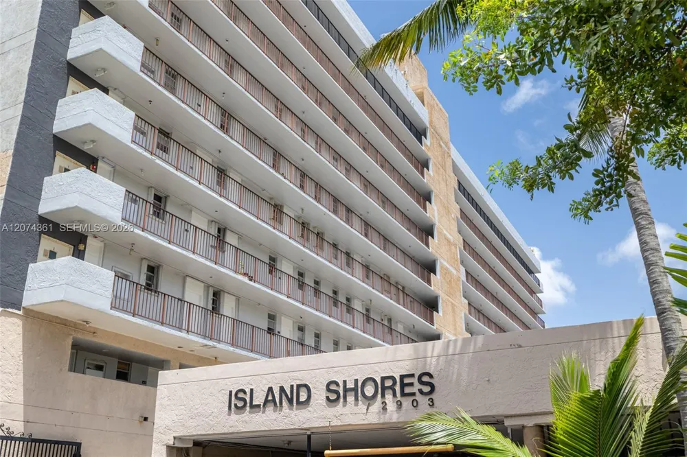 2903 Miami Beach Blvd #1003 North Miami Beach, FL 33160