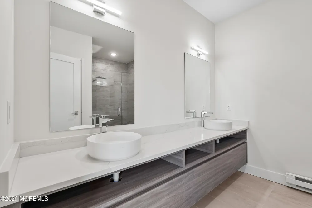185 Morris Avenue #505 Long Branch, NJ 07740