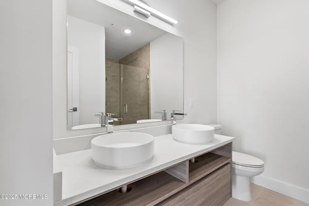 185 Morris Avenue #505 Long Branch, NJ 07740