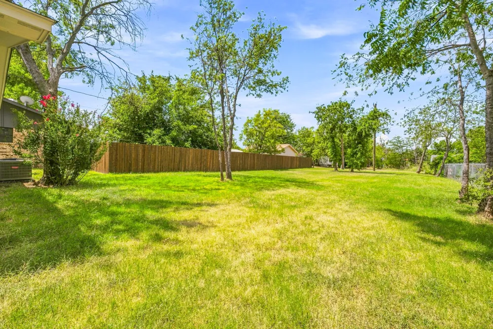 828 Indiana Street Graham, TX 76450