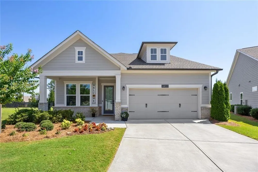 6853 River Rock Drive Flowery Branch, GA 30542