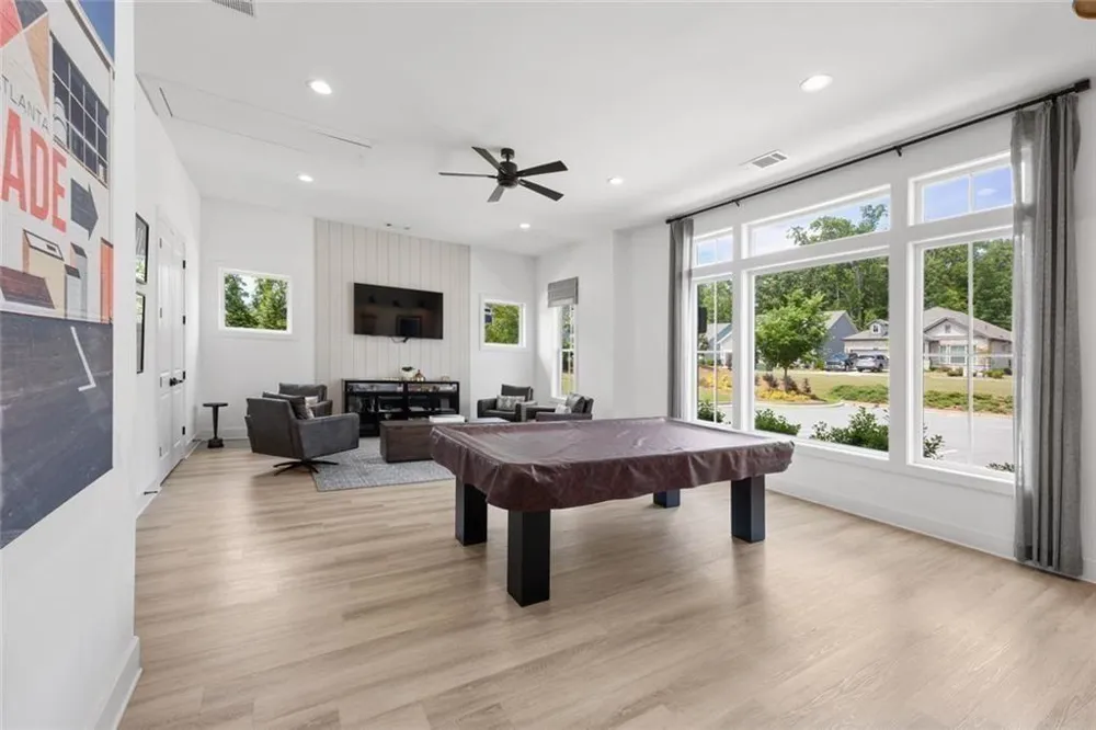 6853 River Rock Drive Flowery Branch, GA 30542