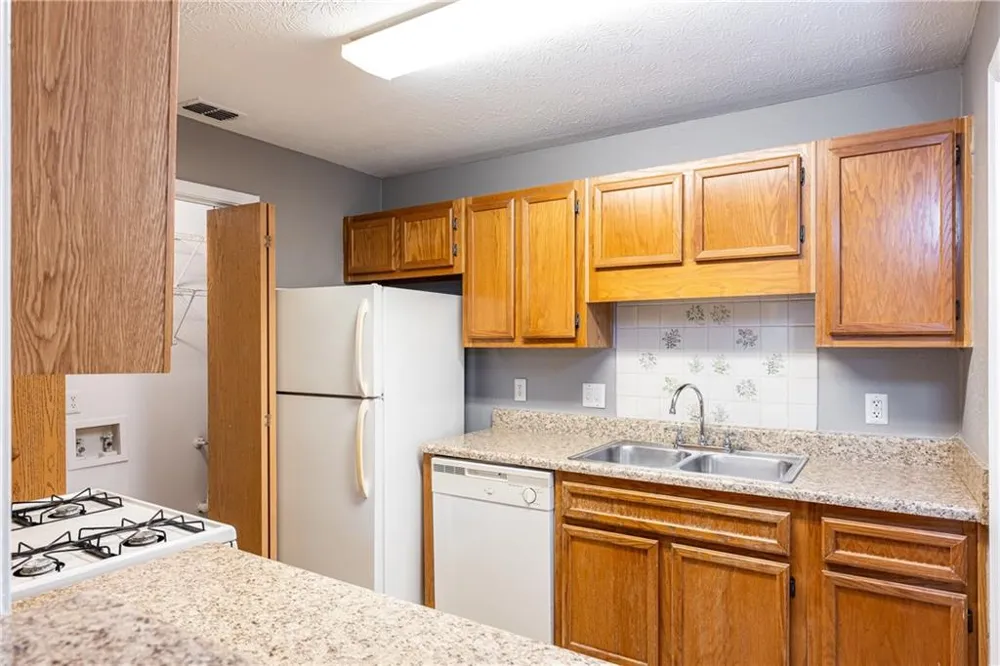 810 Gettysburg Place Sandy Springs, GA 30350