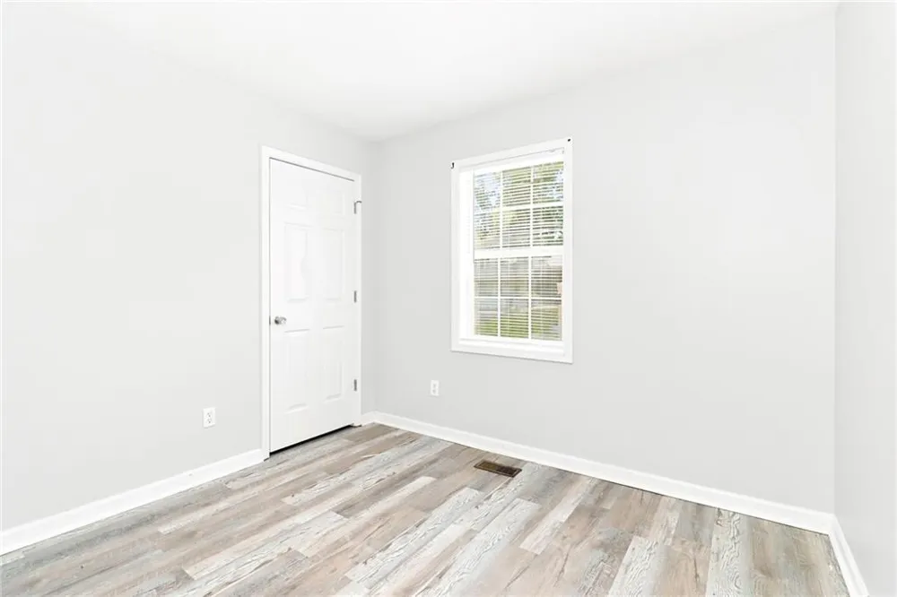 229 Hampton Drive Dallas, GA 30132